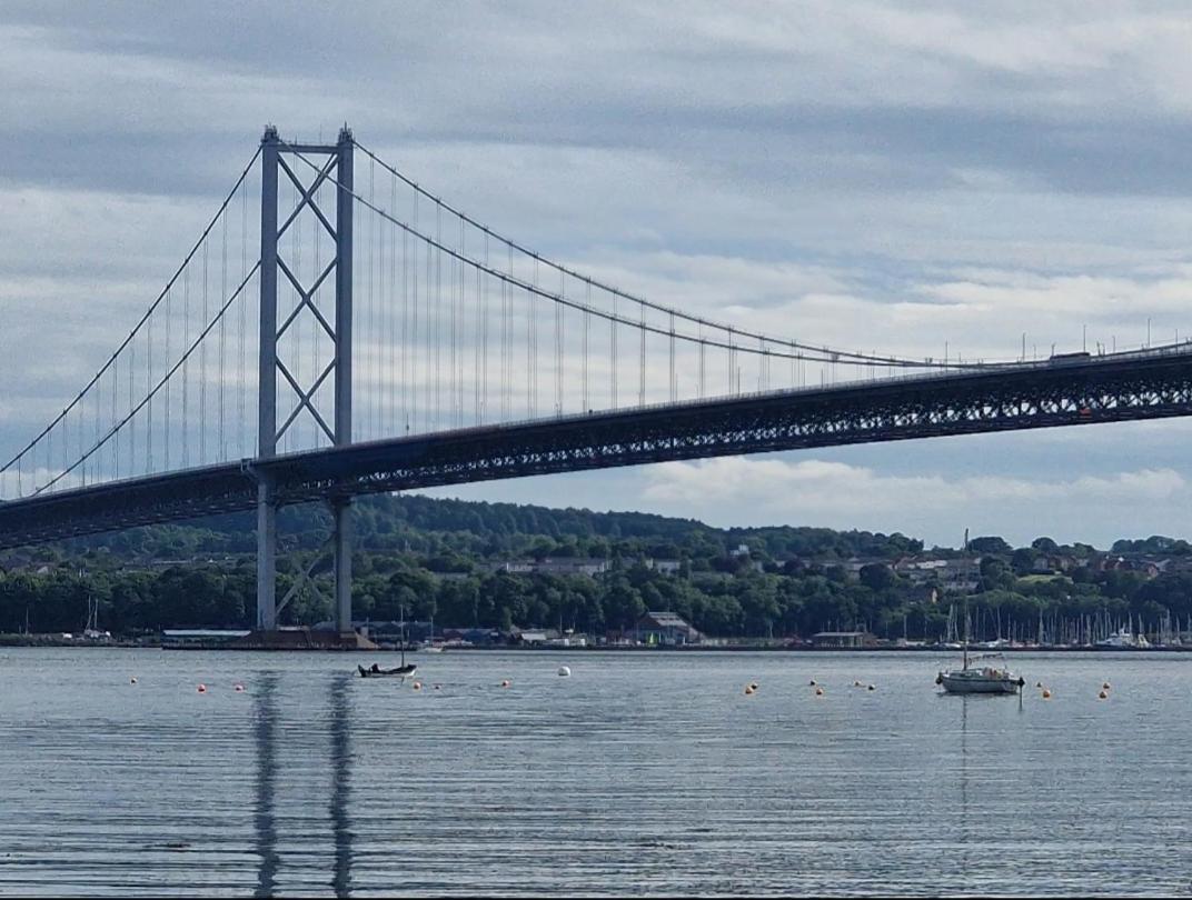 北昆斯Three Bridges Waterfront别墅 外观 照片