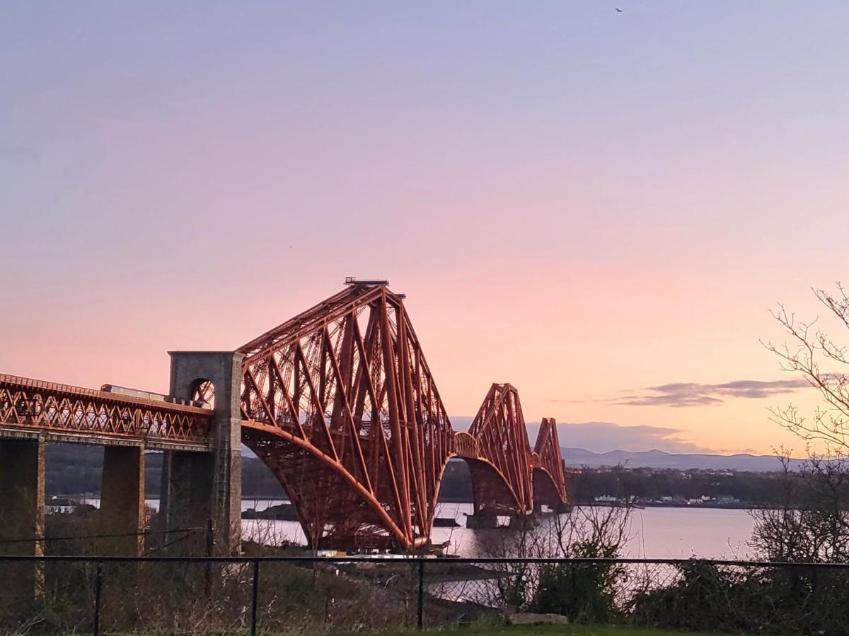 北昆斯Three Bridges Waterfront别墅 外观 照片