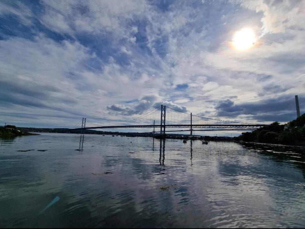北昆斯Three Bridges Waterfront别墅 外观 照片